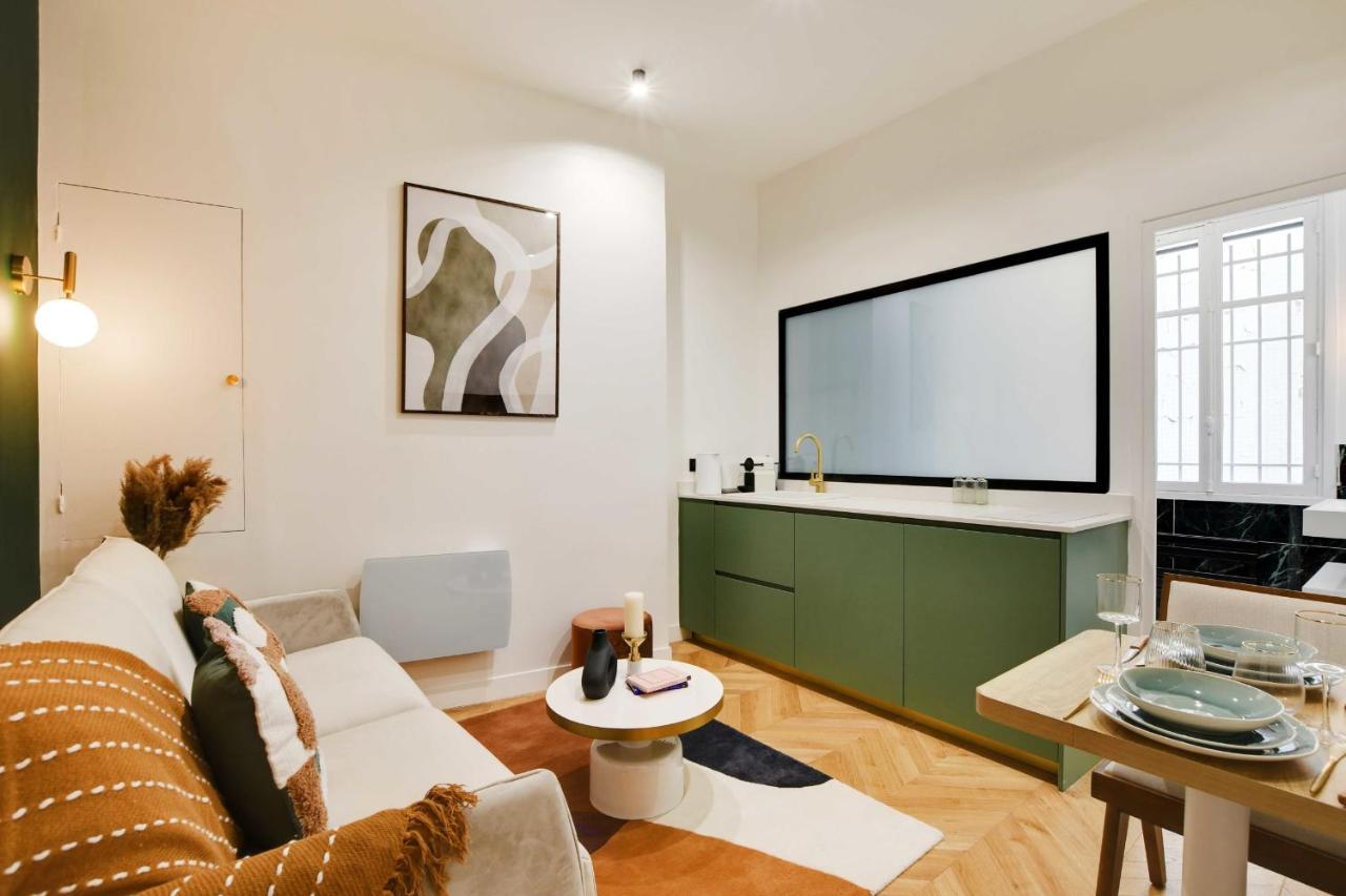 Chic Apartment - 1Br-4P - Facing The Louvre Paris Eksteriør bilde